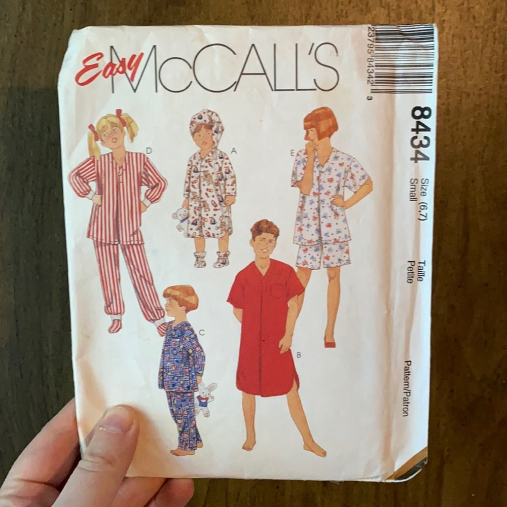 1996 McCall’s pattern #8434 (3 pieces missing)
